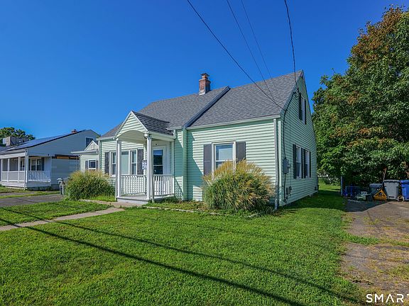 2nd image of 19 East Maple Street