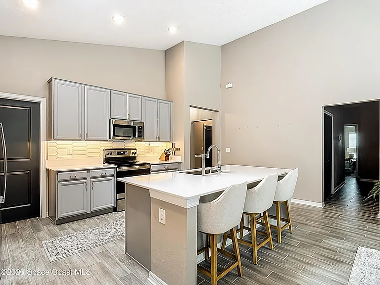 4471 Holstein St — Photo 14