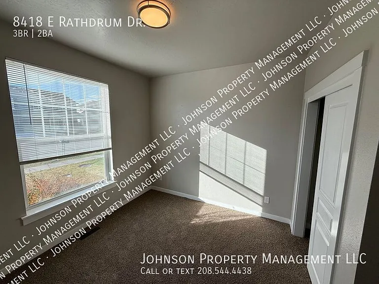 8418 E Rathdrum Dr — Photo 10