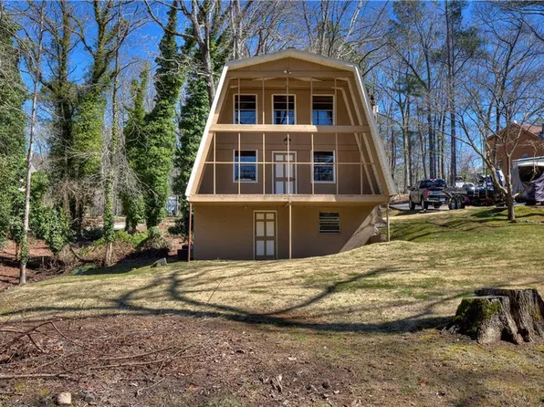 18 Oriole Dr, White, GA 30184