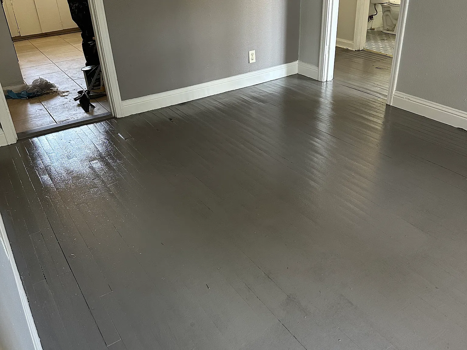 240 Olive St — Photo 4