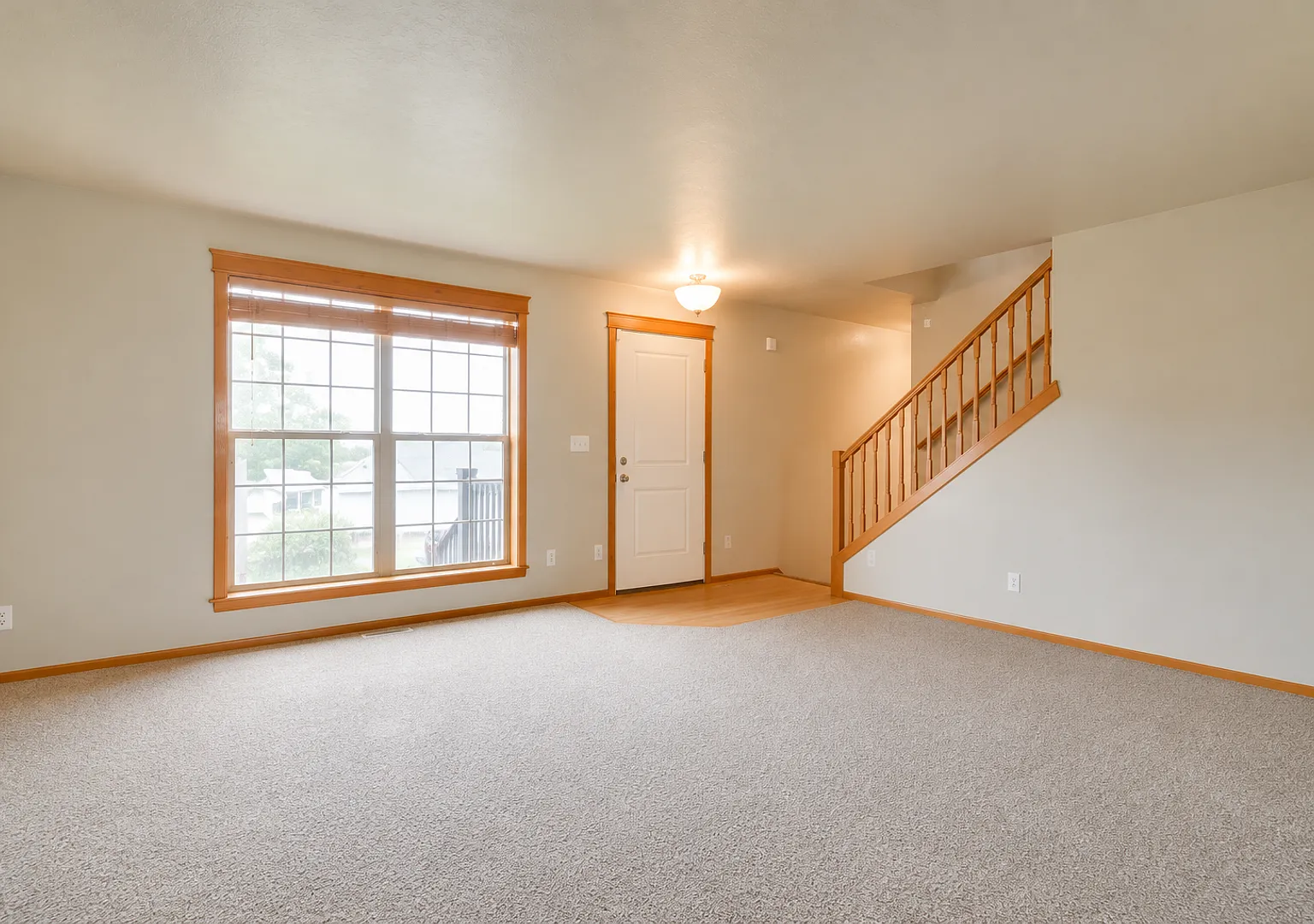 Spacious 4 Bedroom Home in Spokane Valley — Photo 4