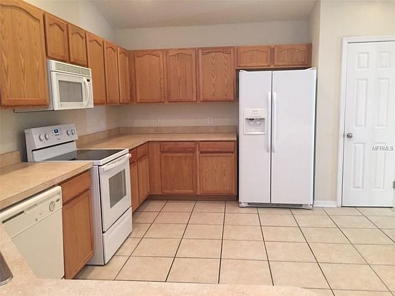 2nd image of 8281 Peak Ave