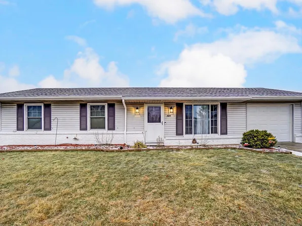 209 W Covell St, Garrett, IN 46738