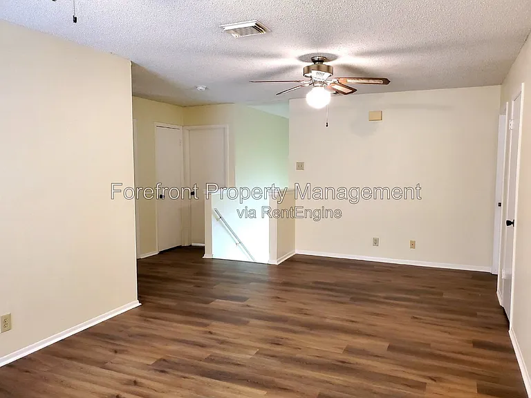 8219 Sunshine Trail Dr — Photo 31