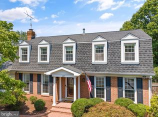 1107 Bradfield Dr SW, Leesburg, VA 20175