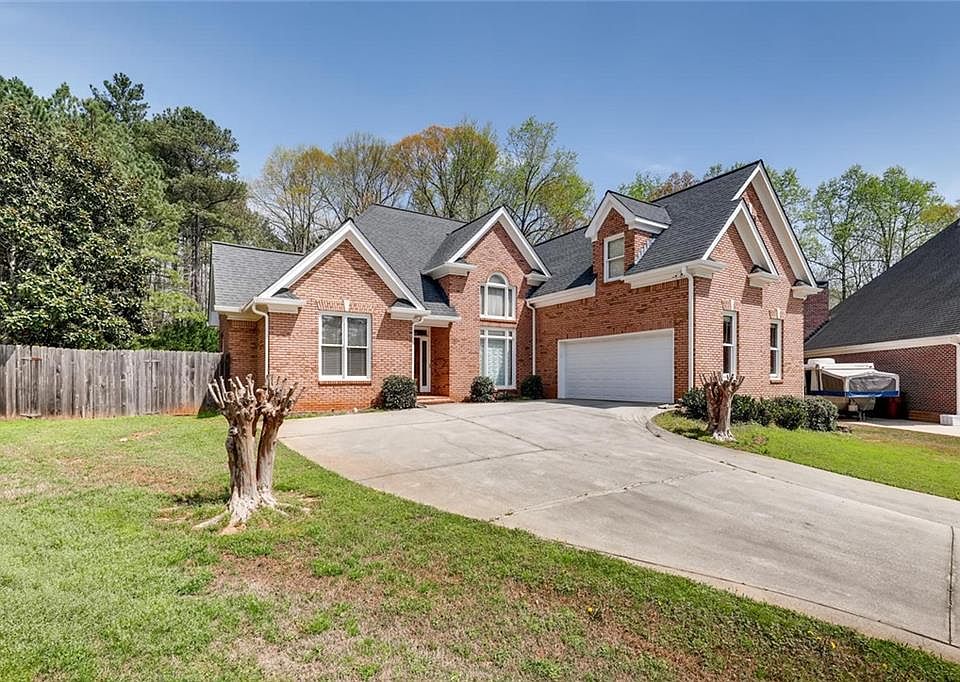 1st image of 525 Indian Acres Ct