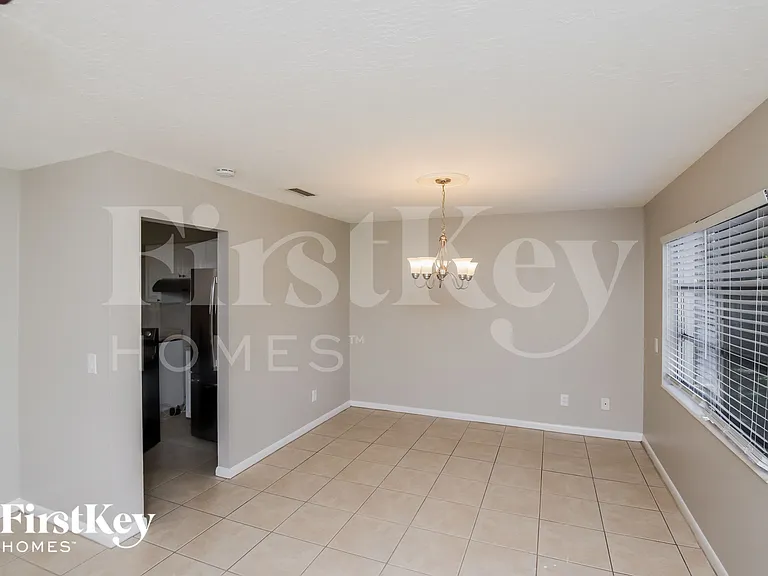 1056 Matador Dr — Photo 5