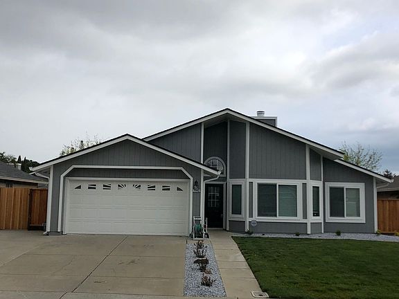 2nd image of 1740 Gateway Dr