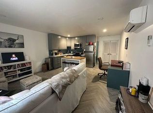 958 Mount Olivet Rd NE #1, Washington, DC 20002
