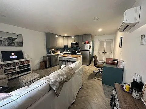 958 Mount Olivet Rd NE #1 Photo 1