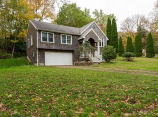 18 Lincoln St, Gloucester, MA 01930