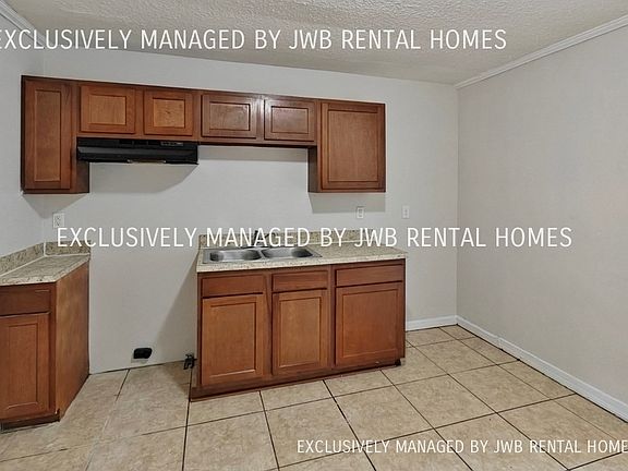 4th image of 4629 Suffolk Ave