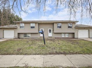 1515-1517 West State Street, Janesville, WI