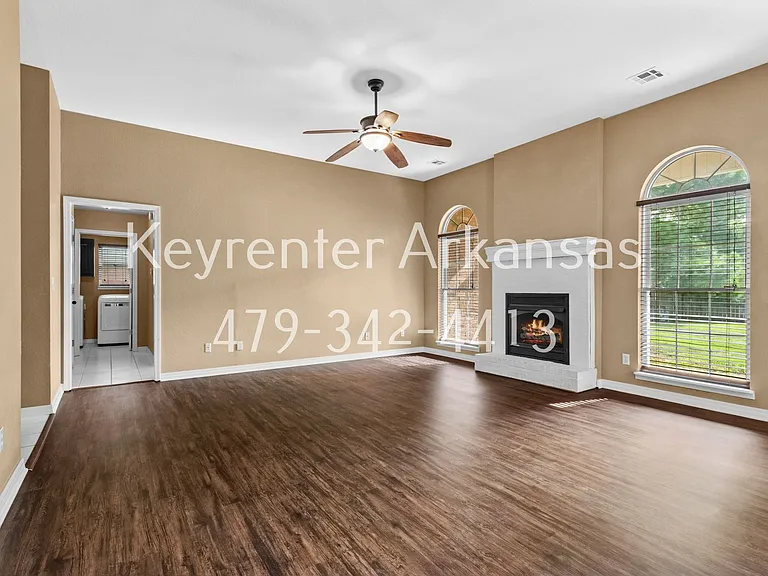 794 N Blazing Star Dr — Photo 7