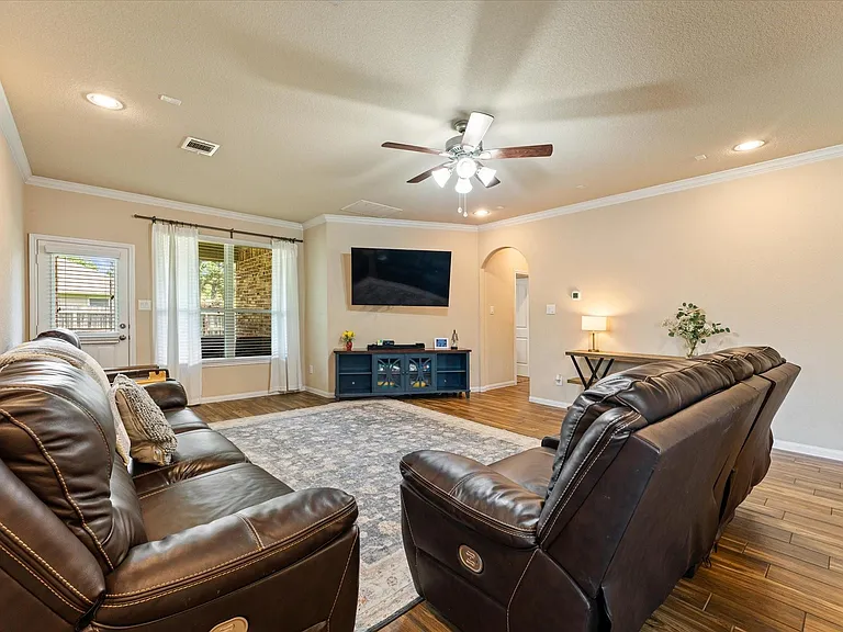 12206 Walden Rd — Photo 19