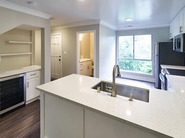 Lafayette28 Kitchen2 (1)