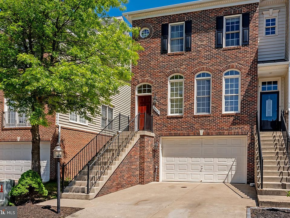 1st image of 6925 Stanwick Sq