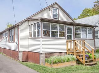 11 Brooke St, Old Saybrook, CT 06475