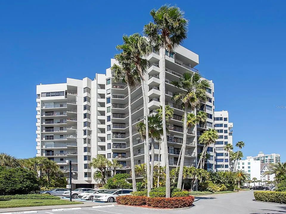 1600 Gulf Blvd #1016