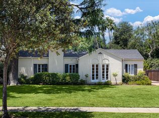 725 S Oak Knoll Ave, Pasadena, CA 91106