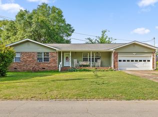 250 Rocky Ford Rd, Rossville, GA 30741