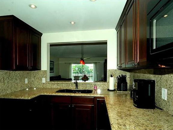 4th image of 230 N Federal Hwy APT 204