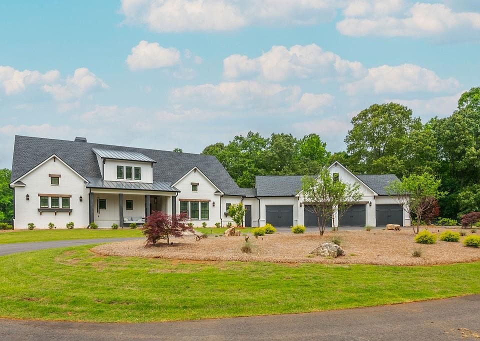1st image of 209 Voyles Way