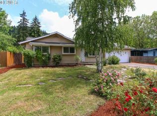 3675 E Amazon Dr, Eugene, OR 97405