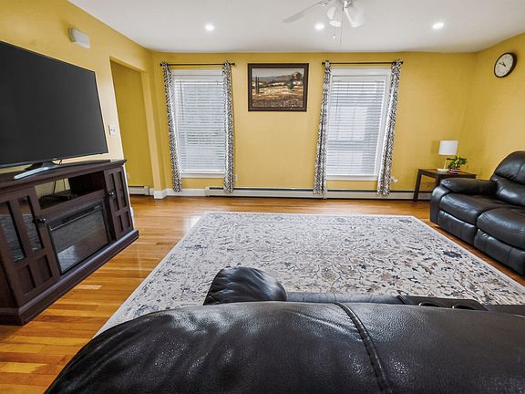 5th image of 94 Gorham Road