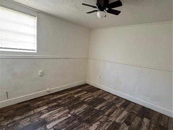 5th image of 2325 Wilton St APT A
