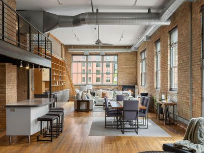 801 Washington Ave N APT 203, Minneapolis, MN, 55401