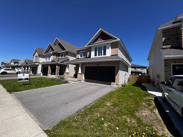 1098 Woodhaven Dr — Photo 4