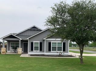 104 S 2nd St, Skidmore, TX 78389