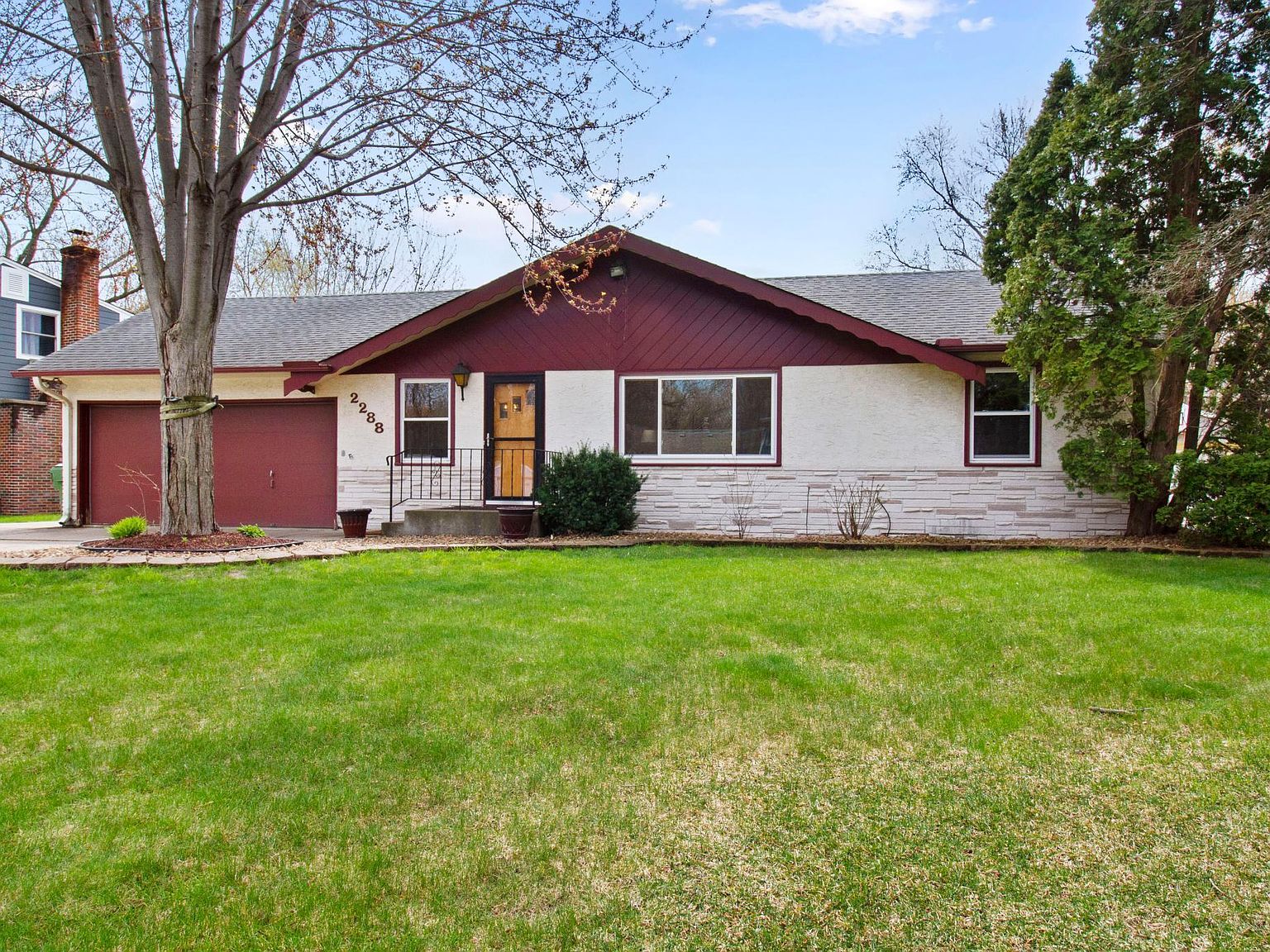 2288 Knoll Dr, Mounds View, MN 55112 Zillow