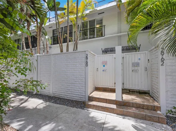 2960 Day Ave #3201, Miami, FL 33133