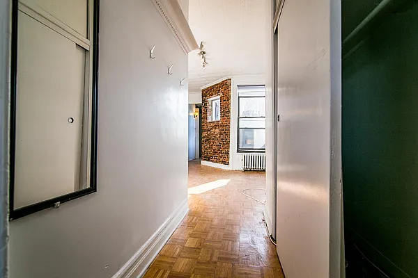 Rented by Nooklyn NYC LLC | media 16