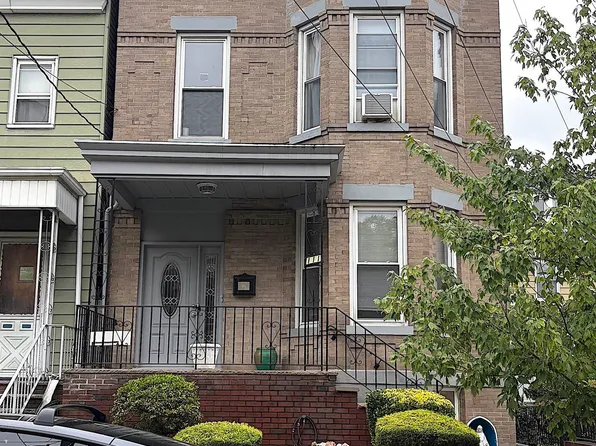 111 Maple St Floor 1, Weehawken, NJ 07086