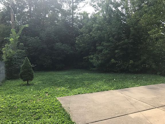 2nd image of 515 Skokie Blvd