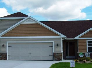 4272 Cascade Dr, Janesville, WI 53546