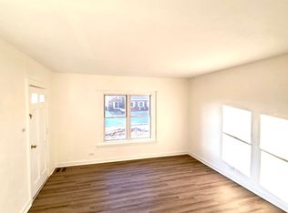 2088 Chaney Rd, Dubuque, IA 52001