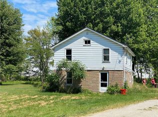 6111 Redwood Dr, Harborcreek, PA 16421