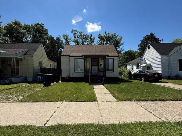 8611 Auburn St, Detroit, MI 48228