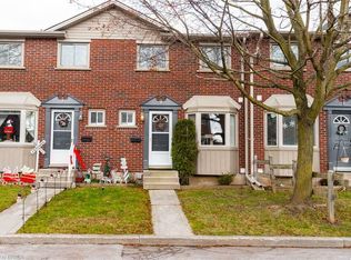 151 Brantwood Park Rd #B, Brantford, ON N3P1X9