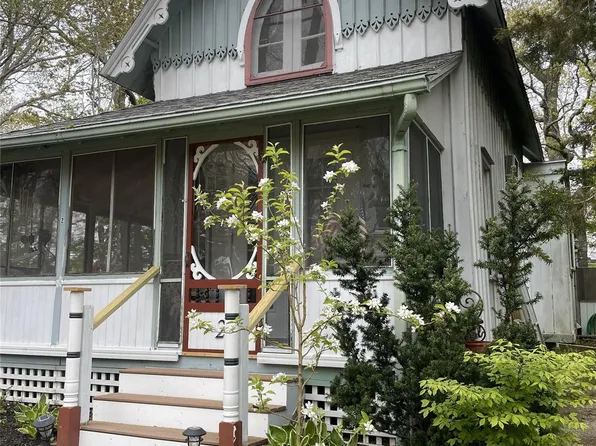 1 and 2 Campground Circle, Jamesport, NY 11947