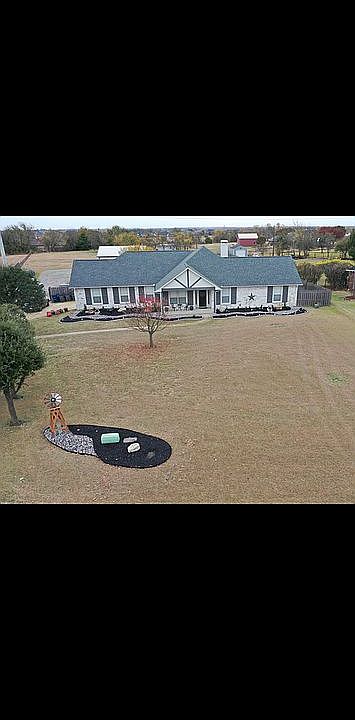 1st image of 1239 Chandler Cir