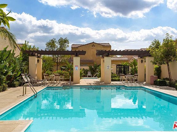 3rd image of 20305 Livorno Way