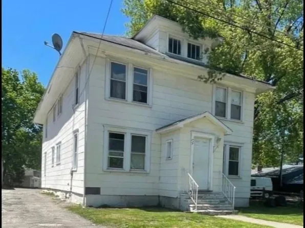 (undisclosed Address), Johnson City, NY 13790