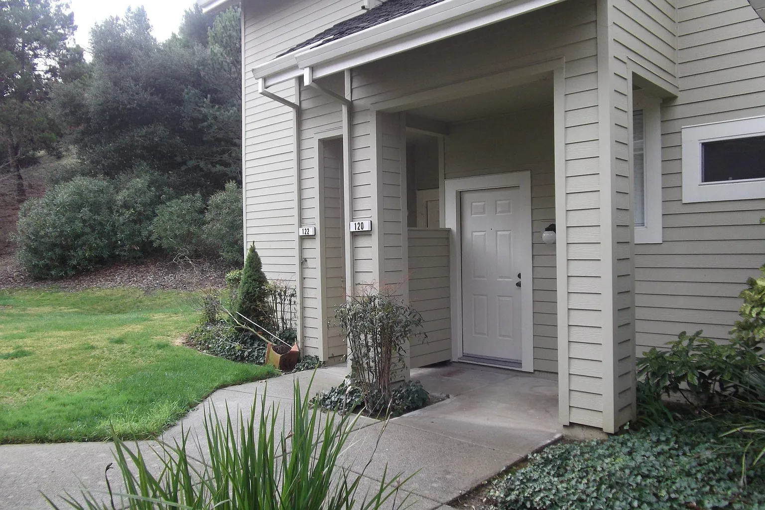120 Whaler Cir photo 1