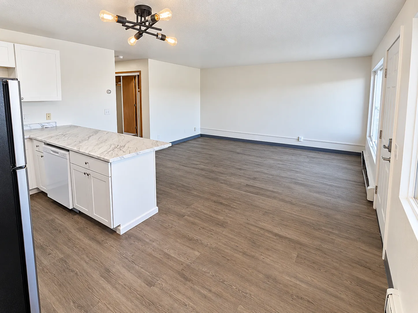 2 bed, 800 sqft, $1,750 — Photo 4